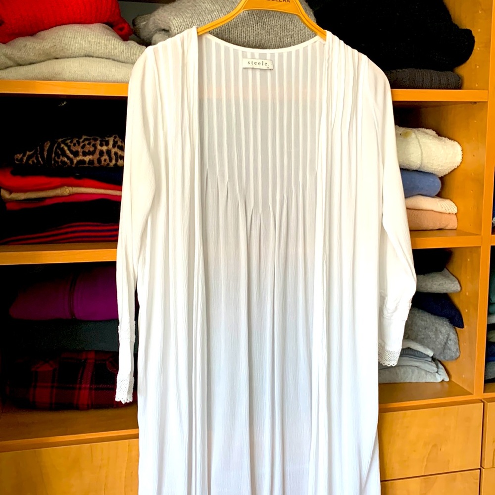 White over shirt/cover up with lace trim